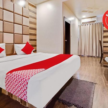 Oyo 47777 Hotel Laxminarayan Aurangābād Esterno foto