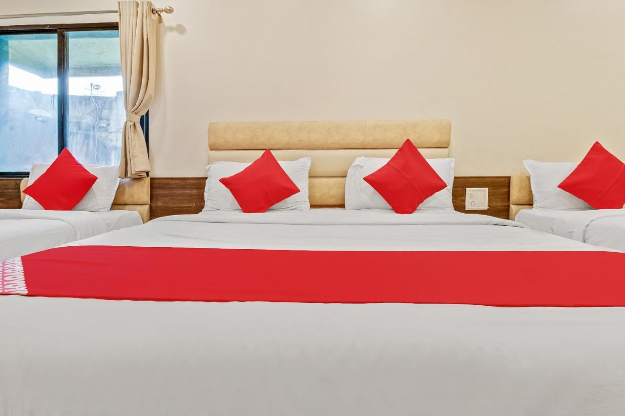 Oyo 47777 Hotel Laxminarayan Aurangābād Esterno foto