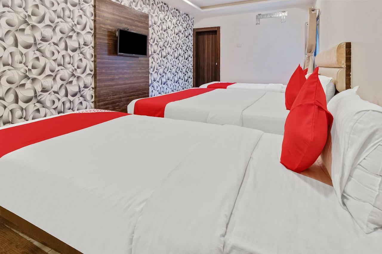 Oyo 47777 Hotel Laxminarayan Aurangābād Esterno foto
