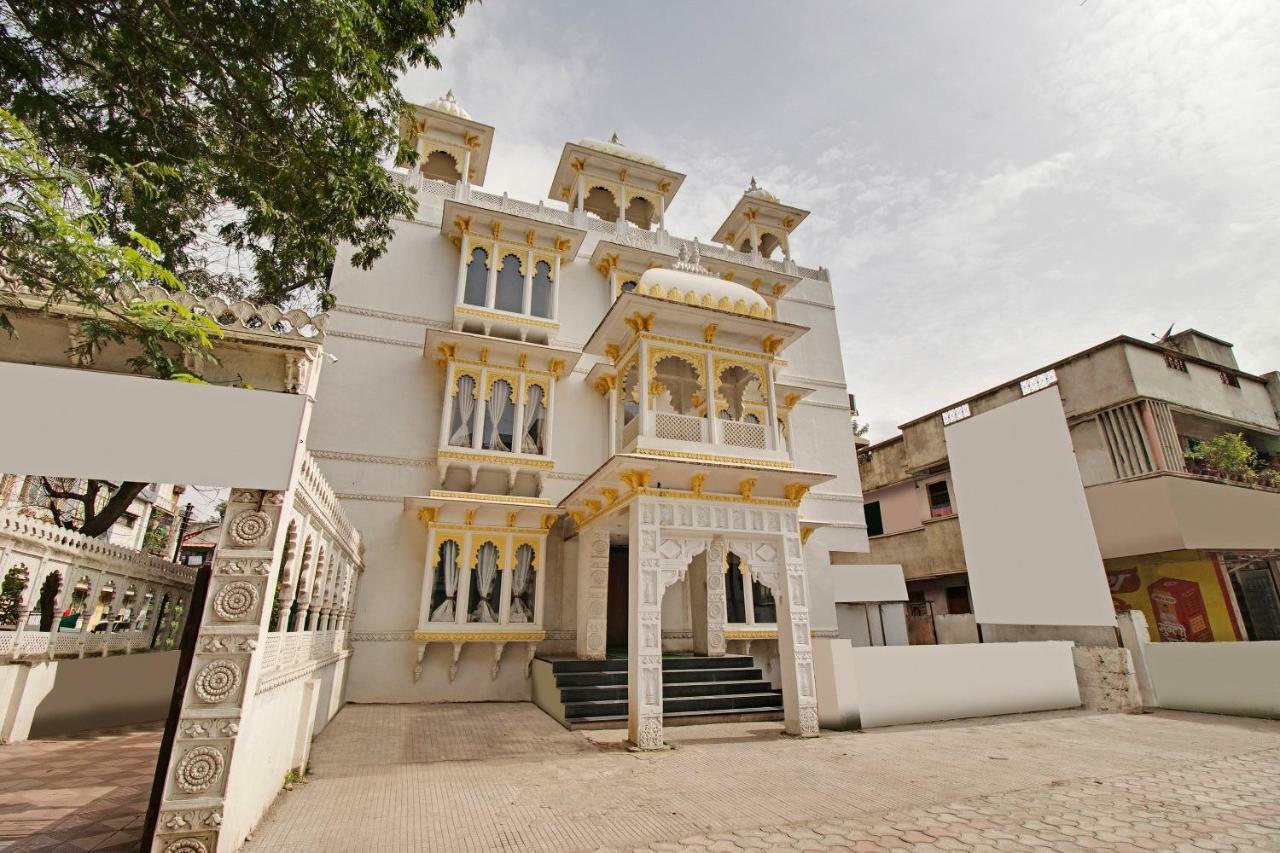 Oyo 47777 Hotel Laxminarayan Aurangābād Esterno foto