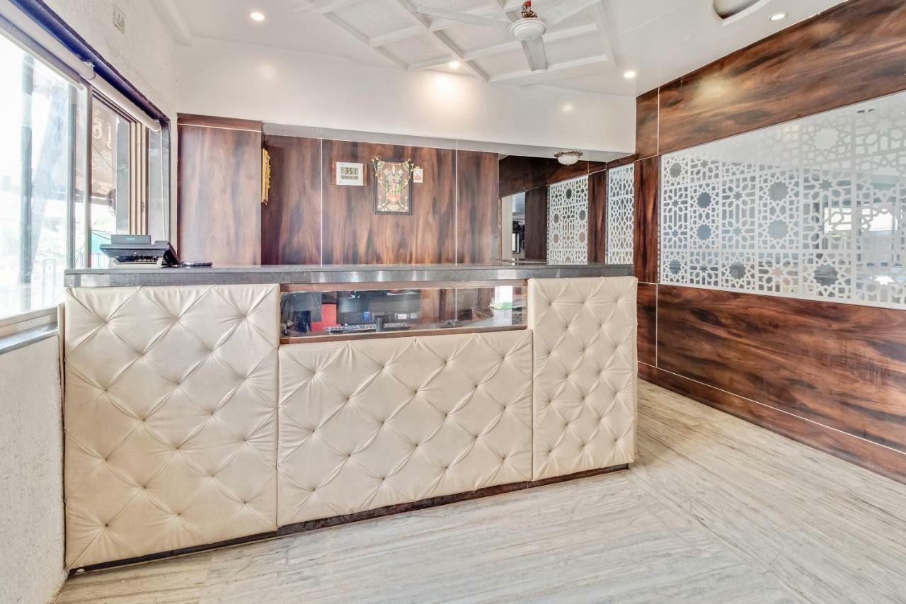 Oyo 47777 Hotel Laxminarayan Aurangābād Esterno foto