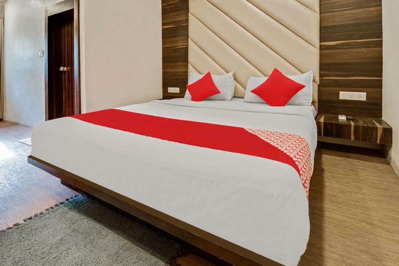Oyo 47777 Hotel Laxminarayan Aurangābād Esterno foto